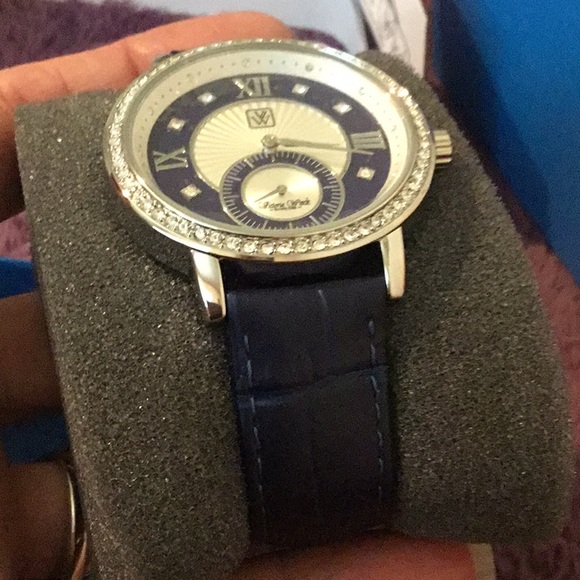 NEW Victoria Wieck Vintage & Navy Genuine Leather Strap Watch Watch - Picture 6 of 12